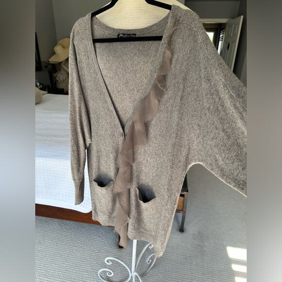 Michael Kors Sweaters - Elizabeth & James Gray Ruffle Cardigan, size large